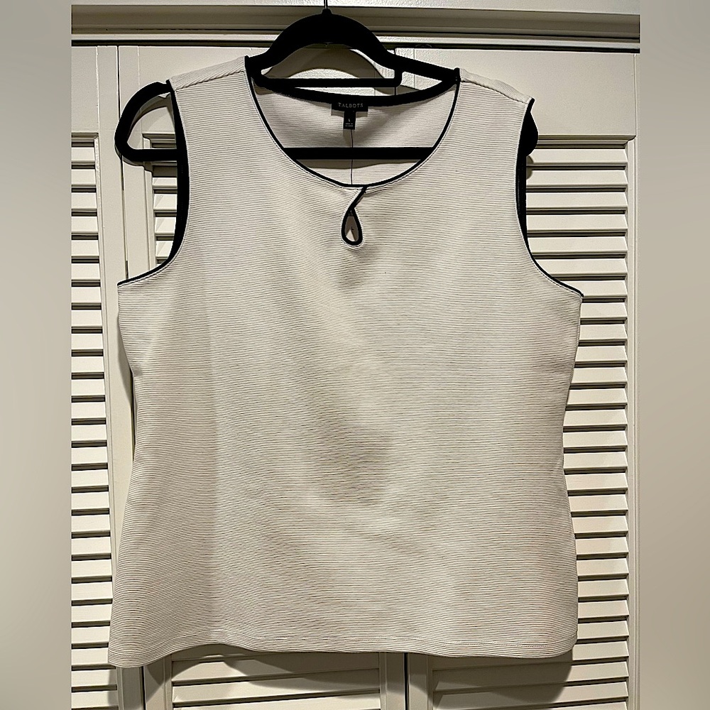 Talbots Knit She’ll, new with tags—XL, whit with balaclava trim